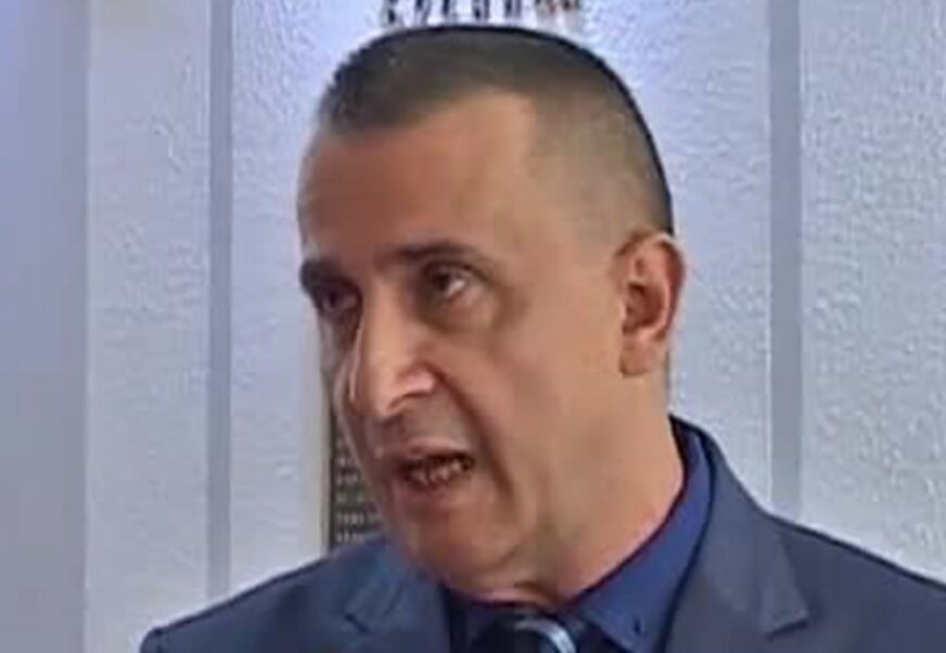 GUBITNIK DANA Radmil Marić