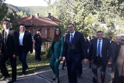 "ISPUNJAVAMO OBEĆANO" Vućić potvrdio da je "Jumko" u Drvaru PRED OTVARANJEM