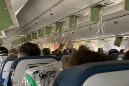 SEDAM MINUTA STRAHA Avion tokom leta PROPAO skoro 9.000 metara (VIDEO)