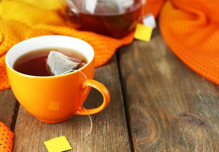 UPOZORENJE NAUČNIKA Kesice za čaj ispuštaju mikroplastiku