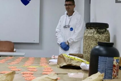 PRETRES U TUZLI Zaplijenjeno više od 11 kilograma droge, jedna osoba uhapšena