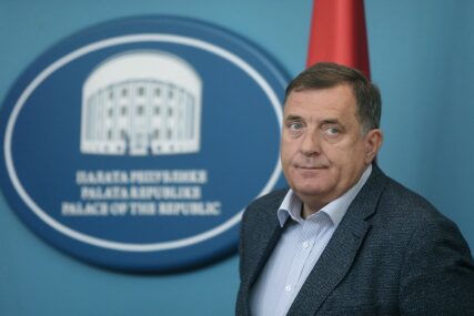 “IZBORI SU OBESMIŠLJENI” Dodik ističe da Srbima uskraćuju pravo na političko predstavljanje