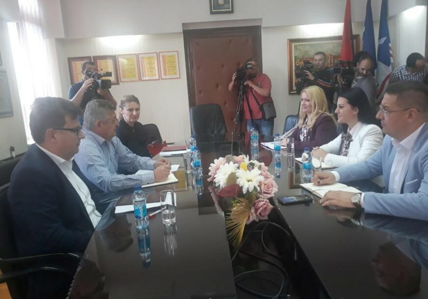 Mićić: Cilj nam je da napravimo ambijent da mlade ljude zadržimo na ovim prostorima