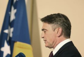 "Nismo se borili za kantone i entitete" Komšić poručuje da će BiH kad-tad biti građanska država