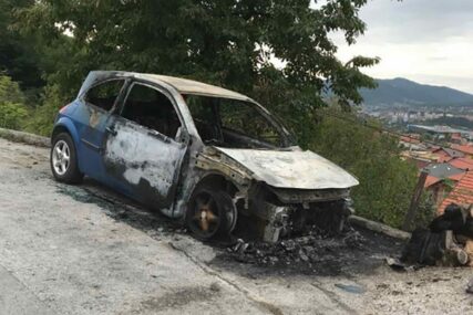 DRAMA Zapaljen automobil Ajle Sadiković koja je nedavno iz "tetejca" ranila supruga