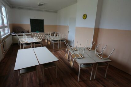 ZBOG DEZINFEKCIJE Nastavnici u Sarajevu traže onlajn nastavu dan nakon izbora