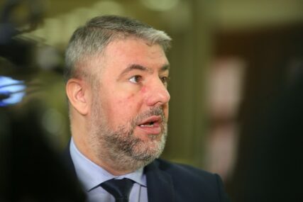"Treba da snose odgovornost za dezinformacije" Šeranić označio krivce za stvaranje afere "Kiseonik"