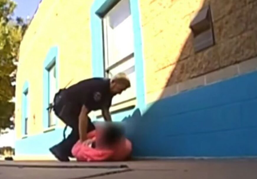BRUTALNO Policajac pretukao djevojčicu (11) jer je uzela PREVIŠE MLIJEKA