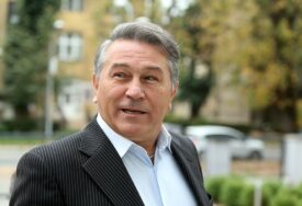 "To je pravi kapital, bogatstvo koje je nemjerljivo" Halid Muslimović veliki jubilej obilježava u Banjaluci