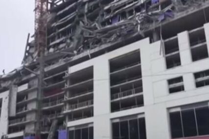 DRAMATIČNI SNIMCI Srušio se dio hotela u izgradnji u Nju Orleansu (VIDEO)