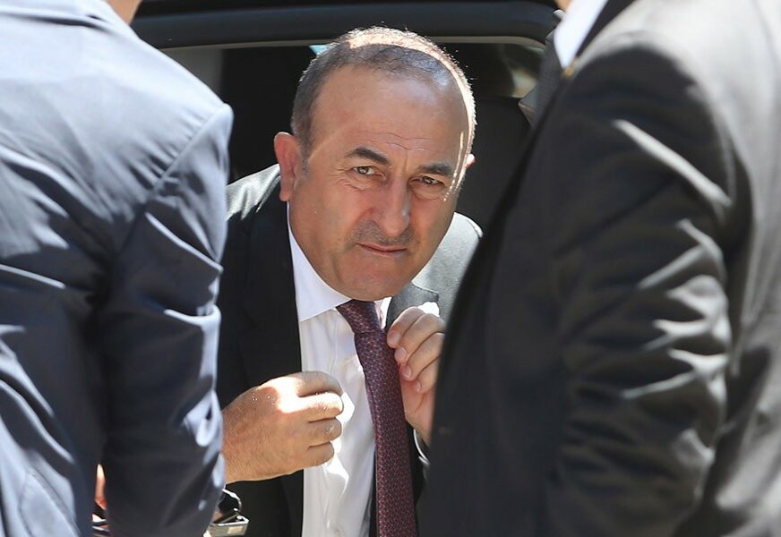 Čavušoglu izrazio zabrinutost ”Organizacija Fetulaha Gulena prepreka većoj saradnji Prištine i Ankare”