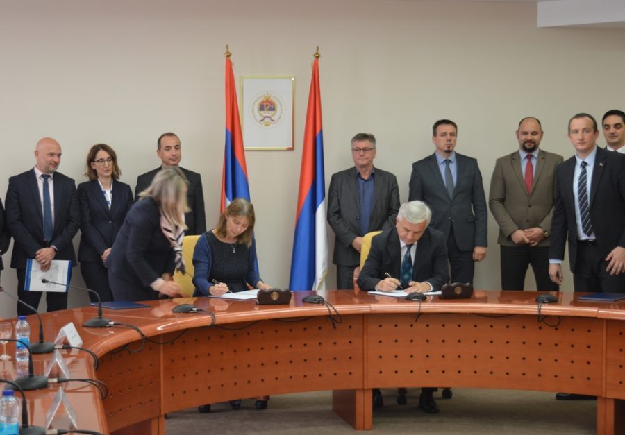 ČUBRILOVIĆ I KAVALEK U BANJALUCI Potpisan Memorandum o razumijevanju između NSRS i Misije OEBS u BiH