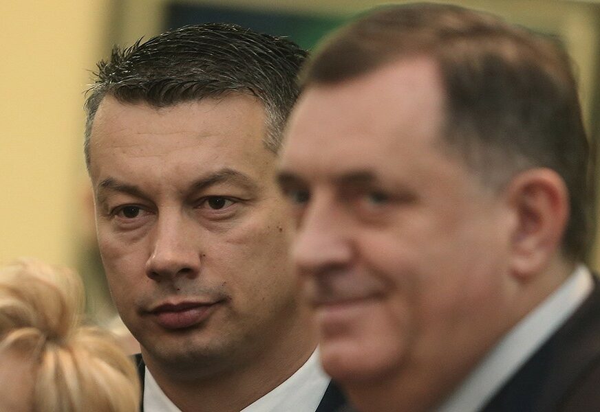 „DIGLA SE MILOVA KUKA I MOTIKA“ Nešić očekuje da Skupština podrži Dodikov veto
