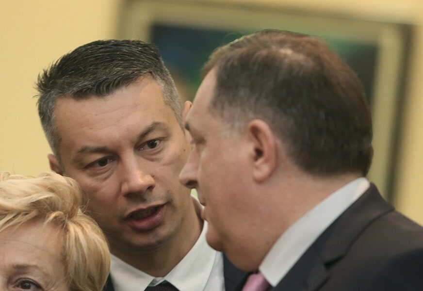 Nešić čestitao Dodiku "Nadam se da će sada biti stavljena tačka na sagu o izborima"