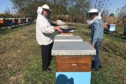 PODSTICAJI PO KOŠNICI Ugljevičke pčelare obradovala pomoć lokalne uprave