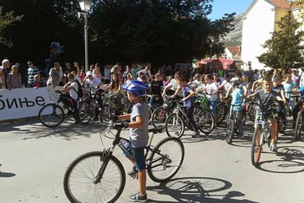 U KONKURENCIJI 200 TAKMIČARA U Trebinju počelo Balkansko prvenstvo u biciklizmu