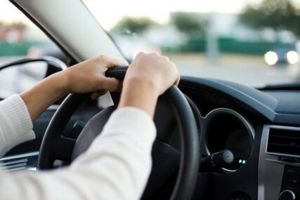 “RECEPT ZA KATASTROFE” Zbog sporih vozača na putevima sve više povrijeđenih i POGINULIH