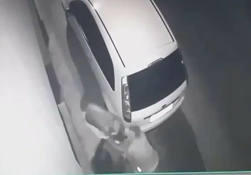 Tužilaštvo naložilo SASLUŠANJE MALOLJETNICA koje su na ulici u Pančevu TUKLE VRŠNJAKINJU