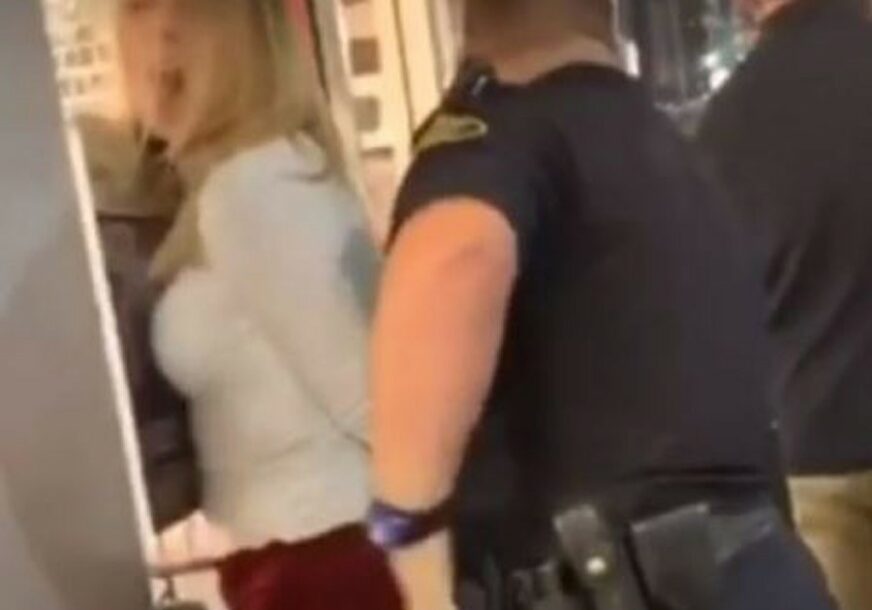 SNIMAK KOJI JE POKRENUO LAVINU Policajac je hapsio ženu, a ona je URADILA OVO (VIDEO)  
