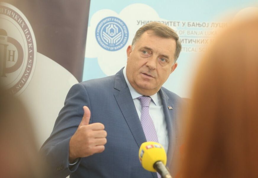 Dodik: Za Republiku Srpsku važno da se u Srbiji grade auto-putevi