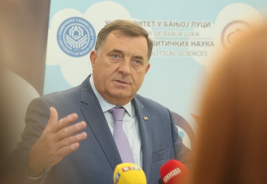 “SNSD I KOALICIONI PARTNERI GUBE INTERES” Dodik nije optimista u pogledu formiranja vlasti