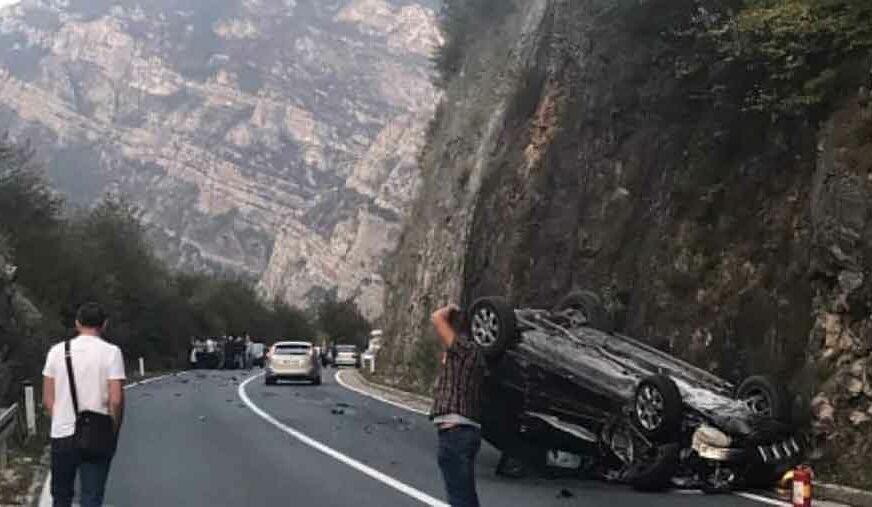 PRIZORI S LICA MJESTA SU STRAVIČNI Epilog nesreće kod Mostara – četiri osobe povrijeđene