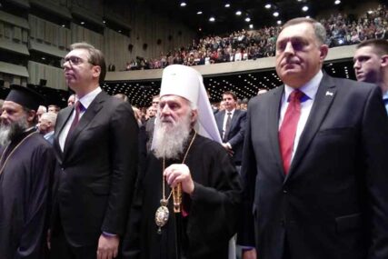 “HVALA VAM ZA TU ODANOST” Patrijar Irinej poručio da Dodik diše srpskim duhom i idealima