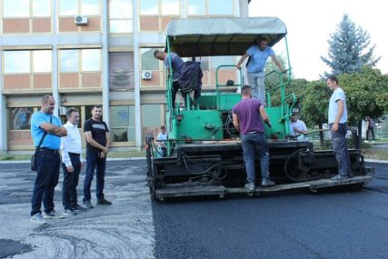 Počeli radovi na rekonstrukciji ulica i parkinga u Ugljeviku