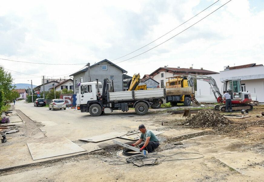 Ulaganje u infrastrukturu na Petrićevcu, izgrađen vodovod za novi vrtić i ambulantu
