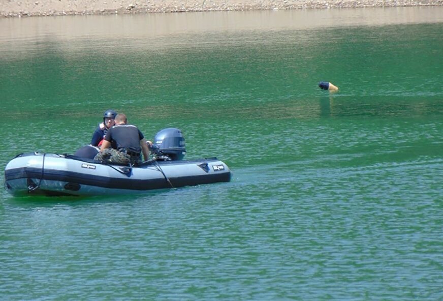 TRAGEDIJA Dva migranta se utopila u jezeru