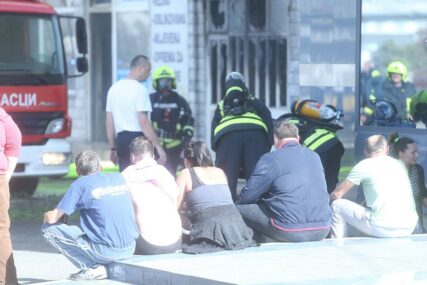 VAPAJ ZA POMOĆ Dramatična ispovijest očevidaca o spasavanju iz KUĆE U PLAMENU (VIDEO)