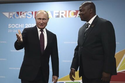 ORUŽJE, NAFTA I VEĆI UTICAJ Putin je dočekao 50 afričkih lidera i može zadovoljno da trlja ruke