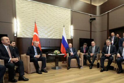 ISTORIJSKI SPORAZUM Postignut dogovor Turske i Rusije, Kurdi se povlače
