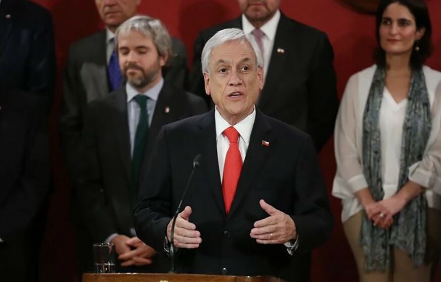 REKONSTRUKCIJA VLADE USLJED PROTESTA Čileanski predsjednik smijenio osam ministara
