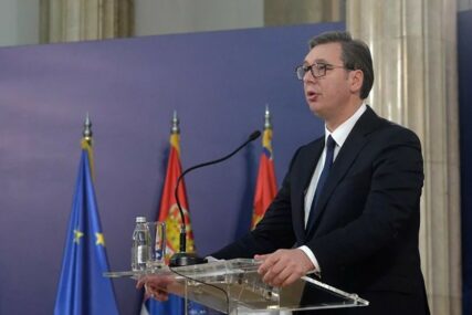 Vučić: Naš posao je da sarađujemo sa Hrvatskom, koji god kandidat pobijedi