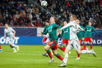 LIGA ŠAMPIONA Bajer slavio u Moskvi, drama u Istanbulu