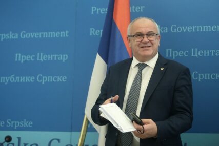 Ministarstvo rada KRŠILO Zakon o radu: Ministar Milunović od revizora dobio mišljenje s rezervom