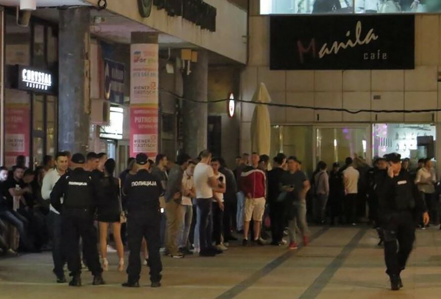 IZREŠETAO POLICAJACE "KALAŠNJIKOVIM" Tužilašvo traži 20 godina robije, a odbrana ublažavanje optužnice