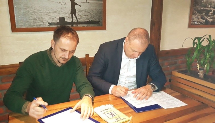 DVIJE PORODICE - ISTI CILJEVI Odbojkaški klubovi Partizan i Modriča potpisali sporazum o saradnji