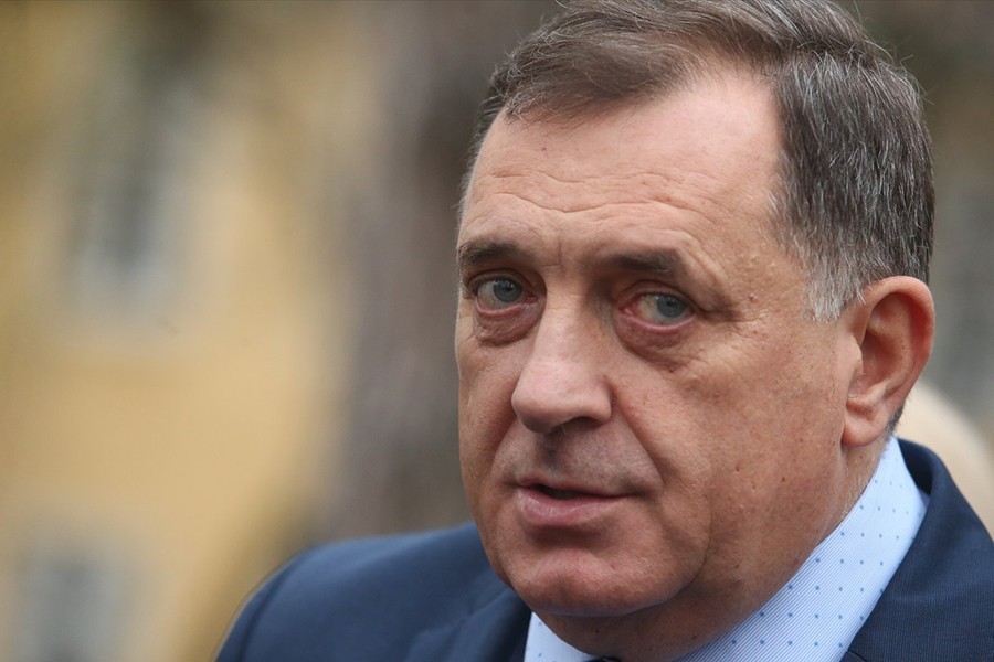 “ODLUKA OSTAJE ISTA” Dodik potvrdio da se neće angažovati vojska zbog migranata