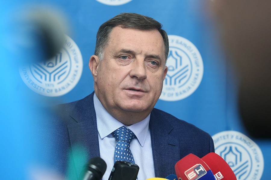 „NAMJERNO TO RADE“ Dodik tvrdi da je OPASNOST ZA SRPSKU u rukama Šarovića i Borenovića