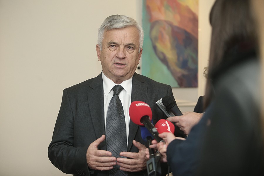 Čubrilović: Parlament potpuno otvoren za javnost i medije