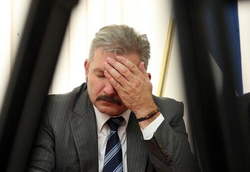 MUČILI I ZLOSTAVLJALI ZAROBLJENIKA Dodikov bivši savjetnik optužen za ratni zločin