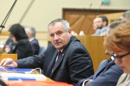 Premijer Srpske Radovan Višković OBJASNIO: Dobrovoljni penzijski fondovi mogu biti INVESTICIONI
