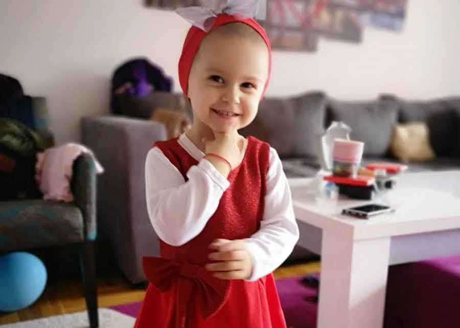 MALOJ IVANI JE POTREBNA POMOĆ Trogodišnja djevojčica vodi veliku borbu sa tumorom
