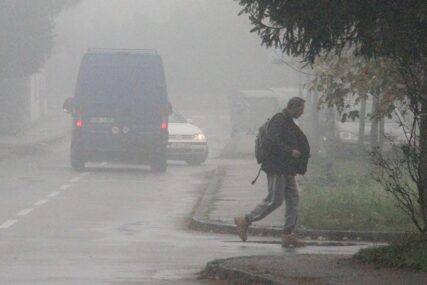 Nema problema u saobraćaju, ali ima magle: Posebno budite oprezni ako vozite na području Kostajnice