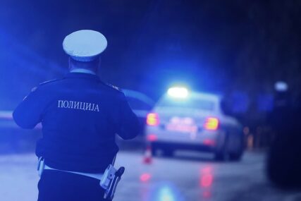 SUDAR "GOLFA" I KOMBIJA Dvije osobe prebačene u bolnicu nakon saobraćajke