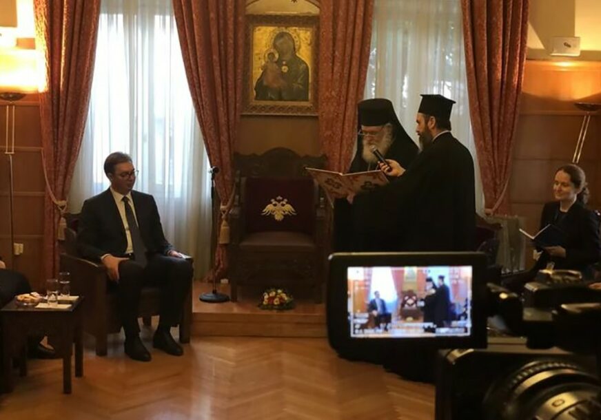 "PRAVOSLAVNI SVIJET JE TVRD ORAH" Vučić razgovarao sa poglavarom grčke crkve