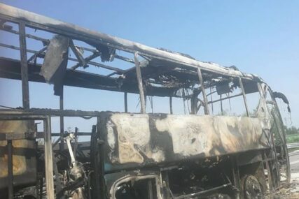 TRAGEDIJA U TUNISU Prevrnuo se turistički autobus, više od 20 LJUDI POGINULO