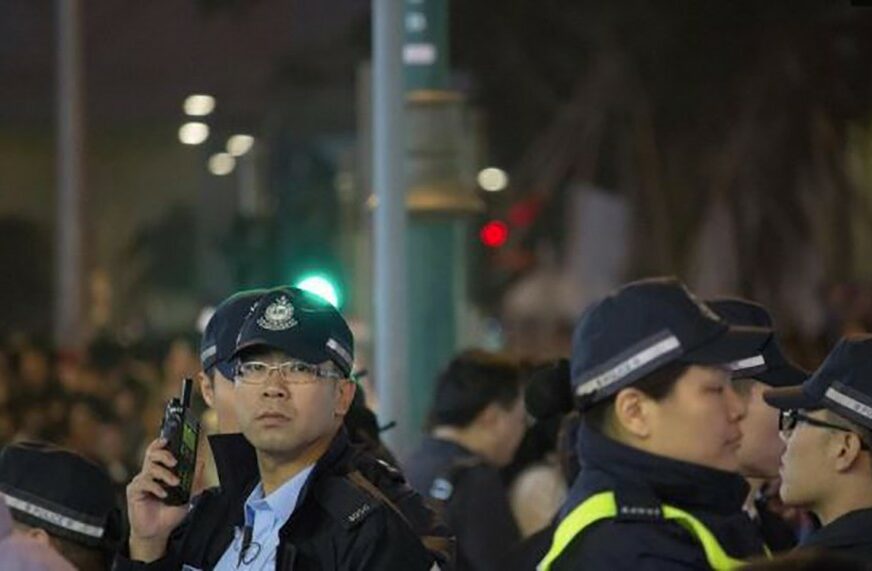 Uhapšene tri osobe zbog TESTIRANJA EKSPLOZIVA u Hongkongu, planirali da ga upotrijebe na PROTESTIMA